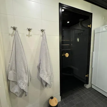 Uudistettu Yllaes 9504 * Ylläsjärvi