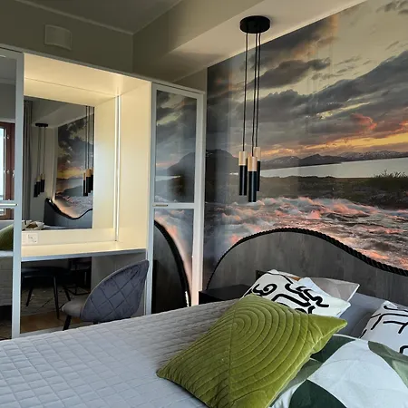 Uudistettu Yllaes 9504